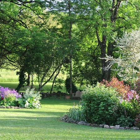 Chambre d'hôtes Au jardin de la Bachellerie La Bachellerie Exterior foto